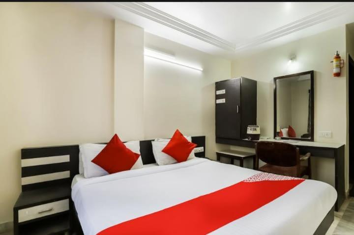 Hotel Asopalav Ambaji Esterno foto