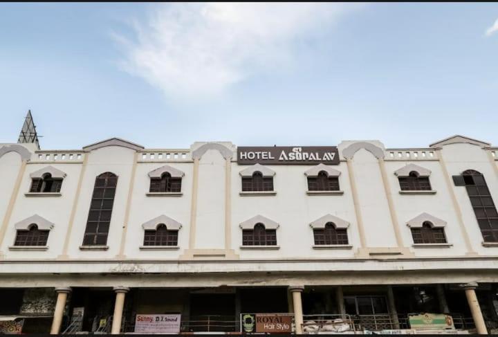 Hotel Asopalav Ambaji Esterno foto